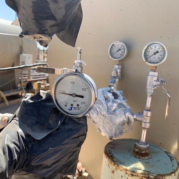 Pressure gauges